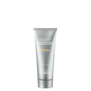 TESTER Solar Defense Broad Spectrum Radiance Cream SPF 50+
